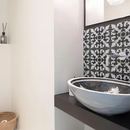 Villa Mira 57 By Raro *